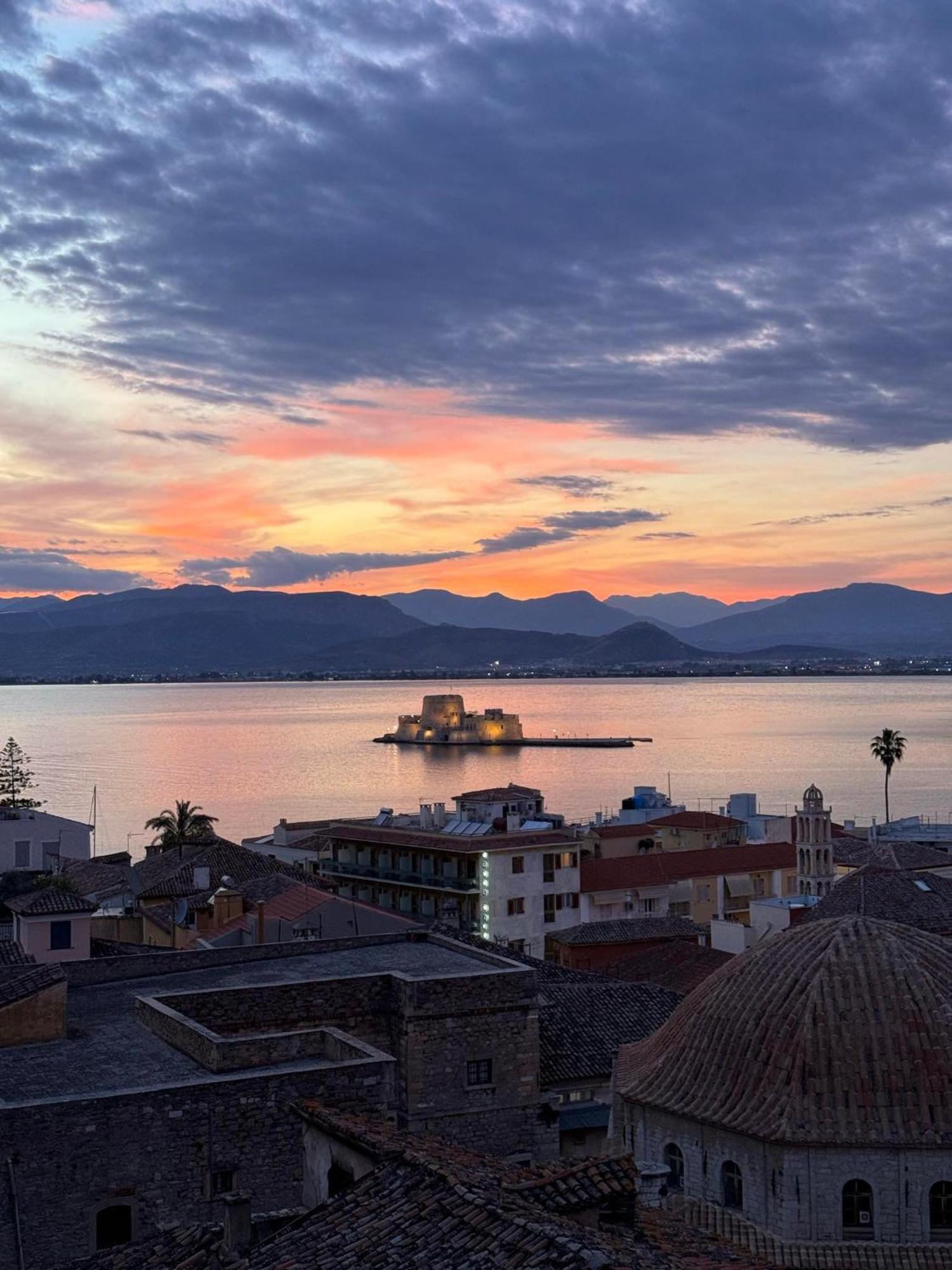 S&F Luxury Apartment Nafplio Luaran gambar