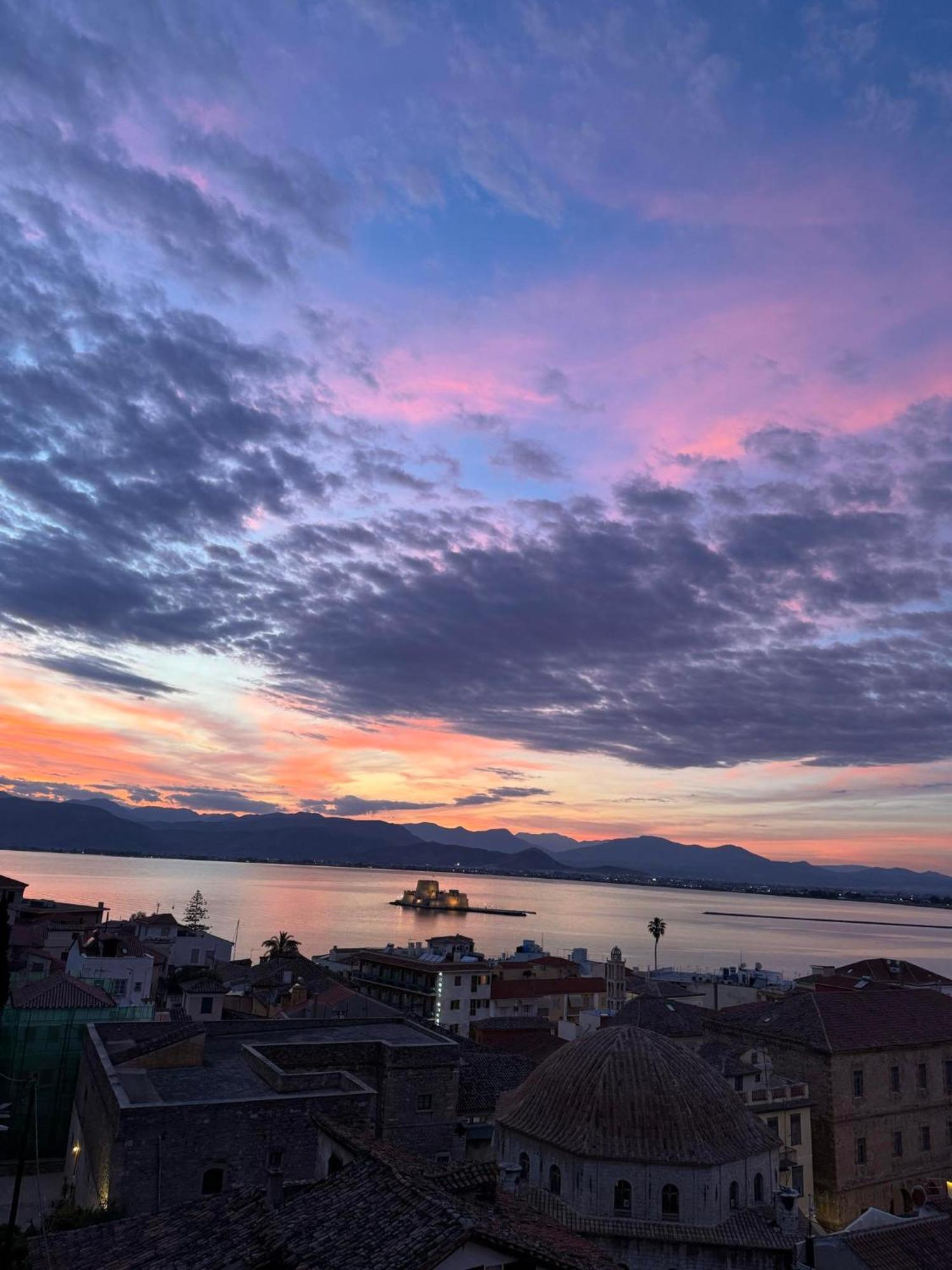S&F Luxury Apartment Nafplio Luaran gambar